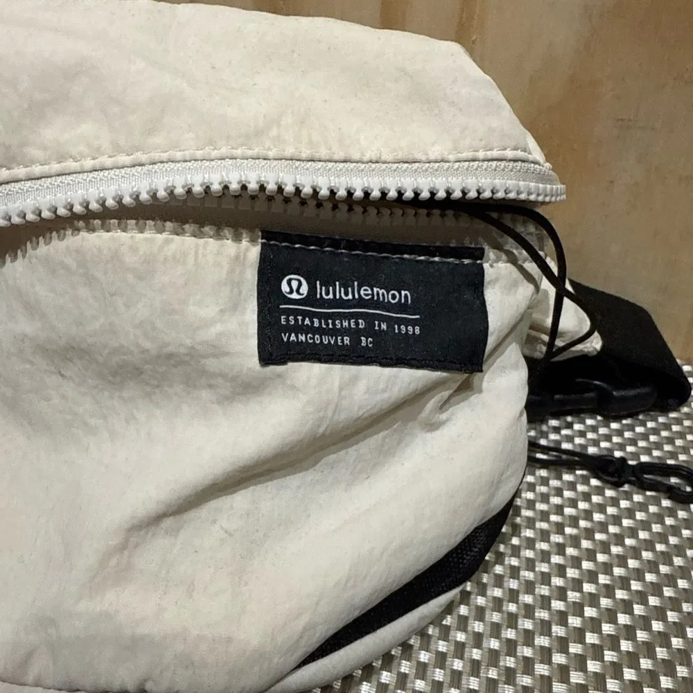 Lululemon Clean Lines Belt Bag (White Opal) Fanny Pack
